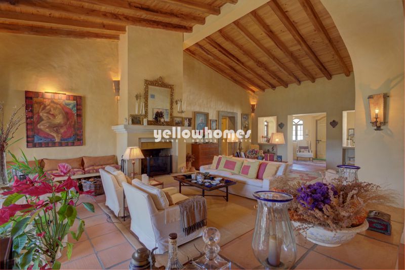 Casa de campo muito elegante perto de Loule